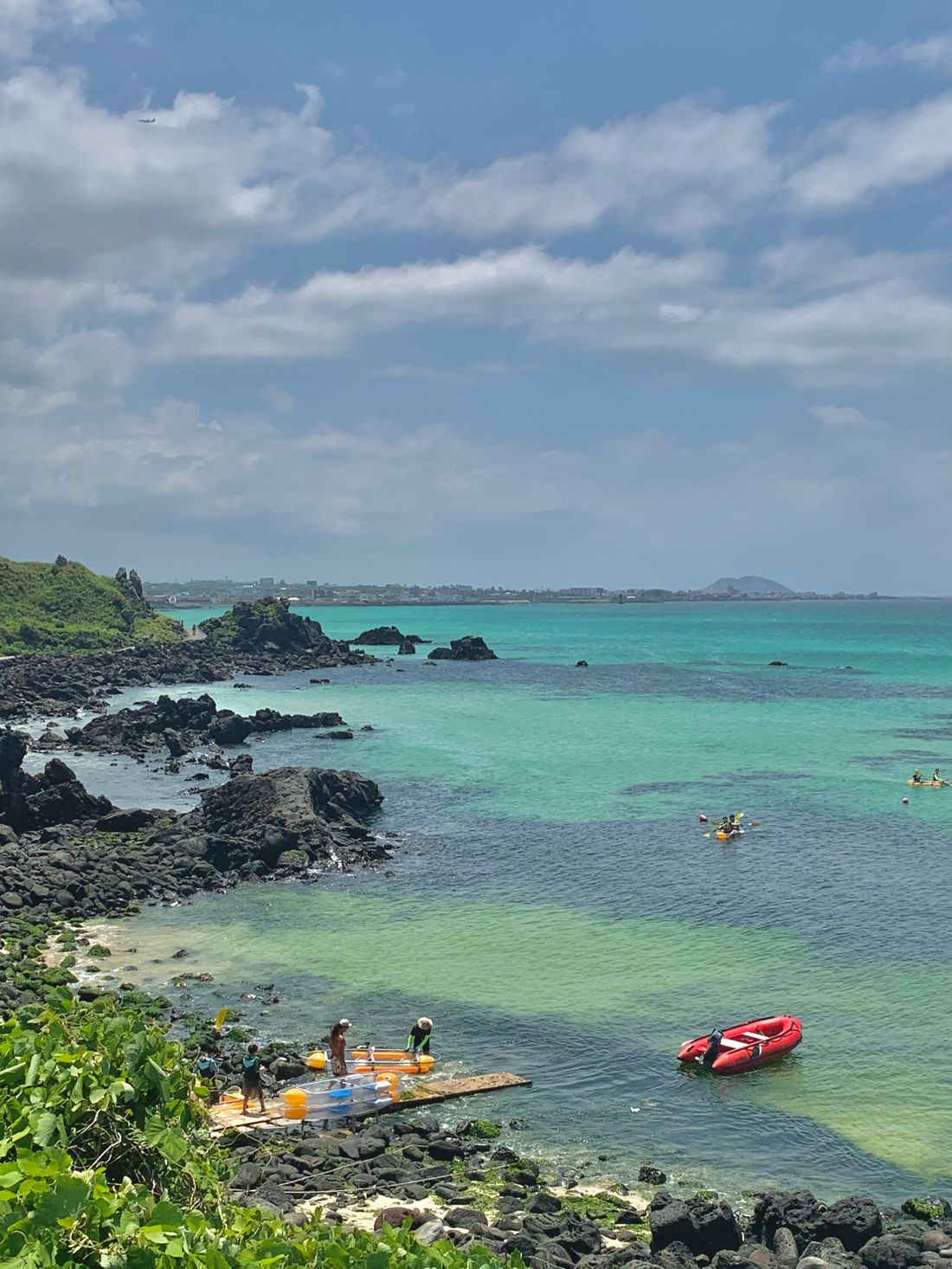 Vulkanische kust van Jeju bij Seongsan